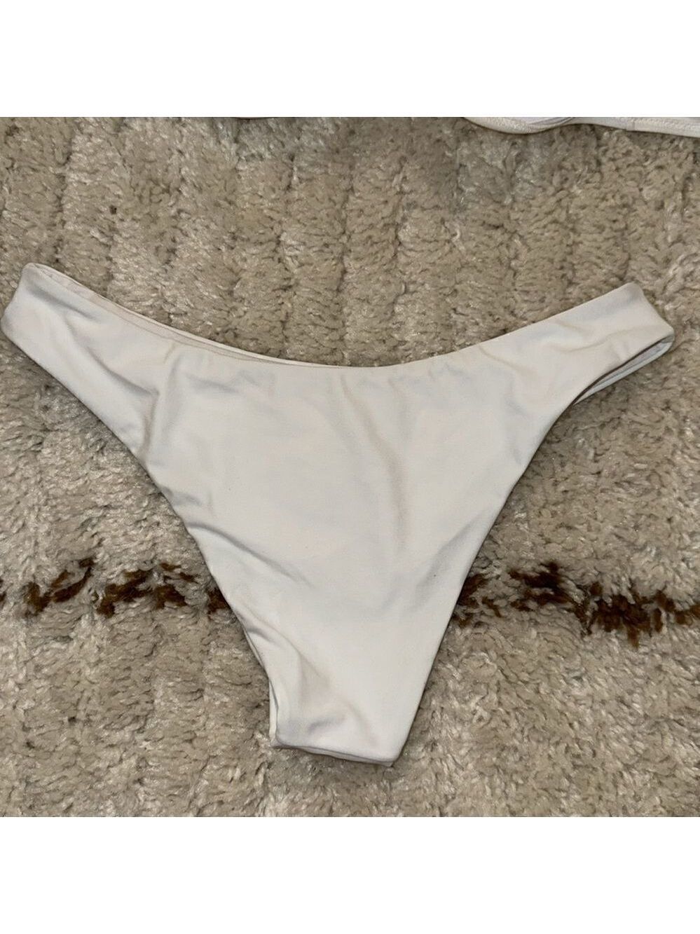 White Floral Bikini Set Underwire Ruffles - Picture 4 of 6